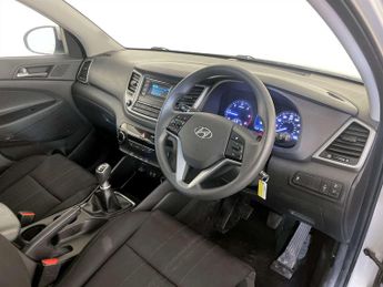 Hyundai TUCSON 1.7 CRDi Blue Drive S SUV 5dr Diesel Manual Euro 6 (s/s) (116 ps