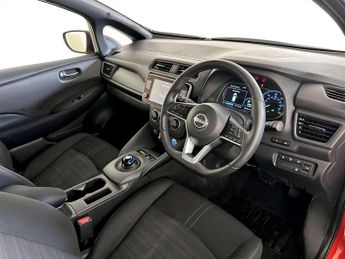 Nissan Leaf 39kWh Acenta Hatchback 5dr Electric Auto (150 ps)