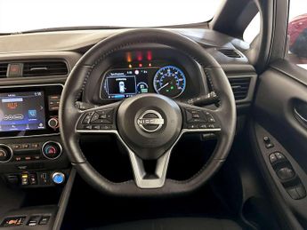 Nissan Leaf 39kWh Acenta Hatchback 5dr Electric Auto (150 ps)