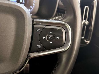 Volvo XC40 1.5h T4 Recharge 10.7kWh Plus SUV 5dr Petrol Plug-in Hybrid Auto