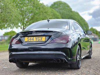 Mercedes-Benz CLA 1.6 CLA180 AMG Sport Coupe 7G-DCT Euro 6 (s/s) 4dr