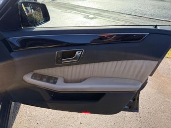 Mercedes-Benz E Class 3.0 E350 CDI V6 BlueEfficiency Avantgarde G-Tronic Euro 5 4dr