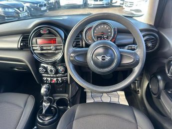 MINI Hatch 1.5 Cooper Auto Euro 6 (s/s) 5dr