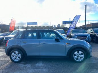 MINI Hatch 1.5 Cooper Auto Euro 6 (s/s) 5dr