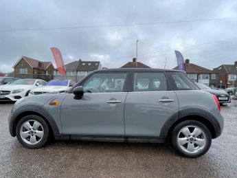 MINI Hatch 1.5 Cooper Auto Euro 6 (s/s) 5dr