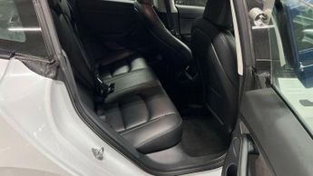 Tesla Model 3 (Dual Motor) Long Range Auto 4WDE 4dr