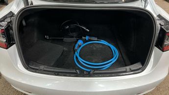 Tesla Model 3 (Dual Motor) Long Range Auto 4WDE 4dr