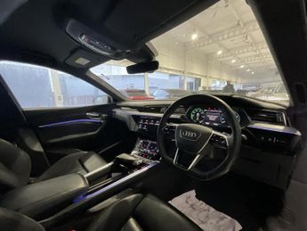 Audi E-Tron BLACK EDITION 55 QUAT