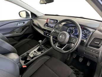 Nissan Qashqai 1.3 DIG-T MHEV Acenta Premium SUV 5dr Petrol Hybrid Manual Euro 