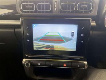 Citroen C3 1.2 PureTech PLUS Hatchback 5dr Petrol Manual Euro 6 (s/s) (83 p