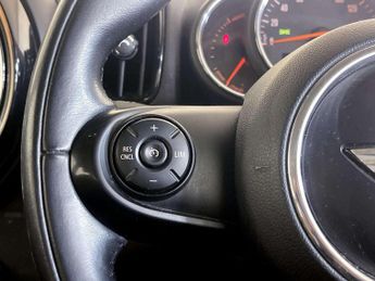 MINI Countryman 1.5 7.6kWh Cooper SE SUV 5dr Petrol Plug-in Hybrid Auto ALL4 Eur