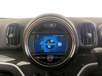 MINI Countryman 1.5 7.6kWh Cooper SE SUV 5dr Petrol Plug-in Hybrid Auto ALL4 Eur