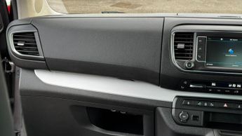 Peugeot Traveller 2.0 BlueHDi Allure Standard MPV EAT6 MWB Euro 6 (s/s) 5dr