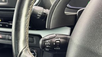 Peugeot Traveller 2.0 BlueHDi Allure Standard MPV EAT6 MWB Euro 6 (s/s) 5dr