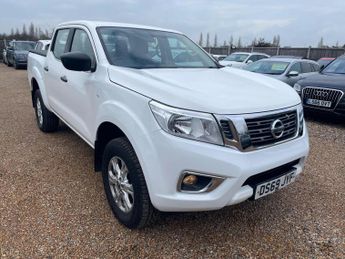 Nissan Navara 2.3 dCi Acenta 4WD Euro 6 (s/s) 4dr