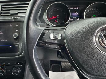 Volkswagen Tiguan Allspace 1.5 TSI EVO Match DSG Euro 6 (s/s) 5dr