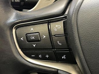 Lexus ES 2.5 300h Premium Edition Saloon 4dr Petrol Hybrid E-CVT Euro 6 (