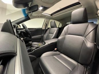 Lexus ES 2.5 300h Premium Edition Saloon 4dr Petrol Hybrid E-CVT Euro 6 (