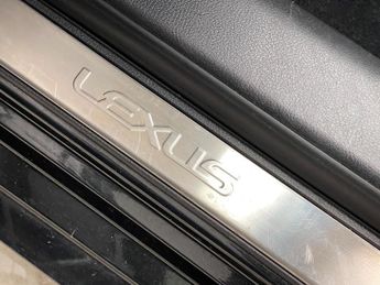 Lexus ES 2.5 300h Premium Edition Saloon 4dr Petrol Hybrid E-CVT Euro 6 (