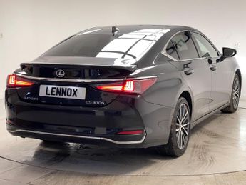 Lexus ES 2.5 300h Premium Edition Saloon 4dr Petrol Hybrid E-CVT Euro 6 (