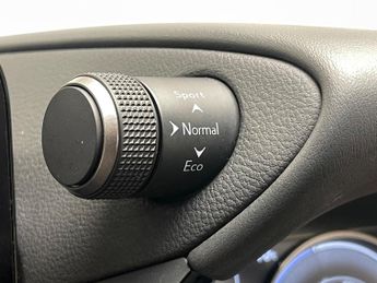 Lexus ES 2.5 300h Premium Edition Saloon 4dr Petrol Hybrid E-CVT Euro 6 (