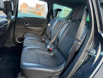 Renault Grand Scenic 1.6 VVT Dynamique TomTom Euro 5 5dr