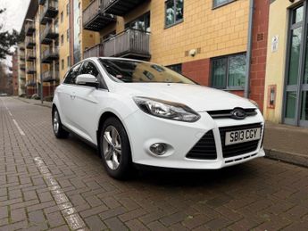 Ford Focus 1.0T EcoBoost Zetec Euro 5 (s/s) 5dr
