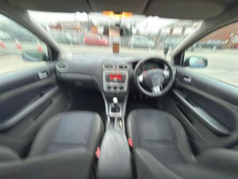 Ford Focus 1.6 Zetec Climate 5dr