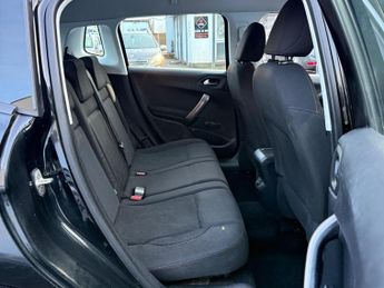 Peugeot 2008 1.6 e-HDi Active EGC Euro 5 (s/s) 5dr