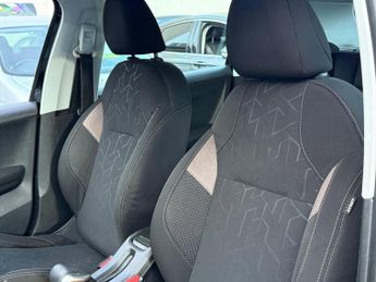 Peugeot 2008 1.6 e-HDi Active EGC Euro 5 (s/s) 5dr