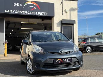Toyota AYGO 1.0 VVT-i + Euro 5 5dr