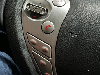 Nissan Leaf 30kWh Tekna Auto 5dr