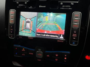 Nissan Leaf 30kWh Tekna Auto 5dr