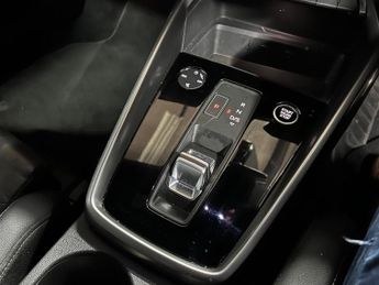 Audi A3 1.0 TFSI 30 S line Sportback S Tronic Euro 6 (s/s) 5dr