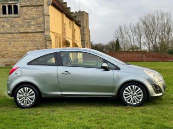 Vauxhall Corsa 1.4 16V SE Auto Euro 5 3dr