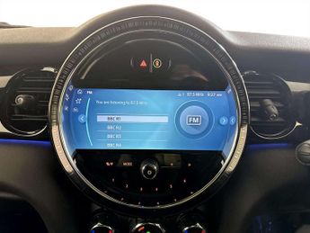 MINI Electric Hatch Cooper SE 32.6kWh Level 2 Hatchback 3dr Electric Auto (184 ps)