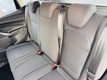 Ford Kuga 2.0 TDCi EcoBlue Zetec Powershift AWD Euro 6 (s/s) 5dr