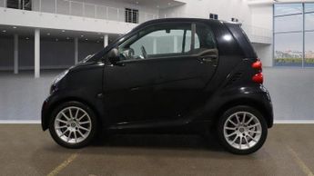 Smart fortwo 1.0 MHD Passion Coupe 2dr Petrol SoftTouch Euro 5 (s/s) (71 bhp)