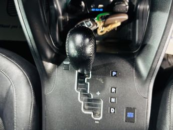 Hyundai ix35 2.0 CRDi Premium Auto 4WD Euro 5 5dr