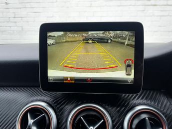 Mercedes-Benz A Class 2.1 A200d AMG Line (Premium) 7G-DCT Euro 6 (s/s) 5dr