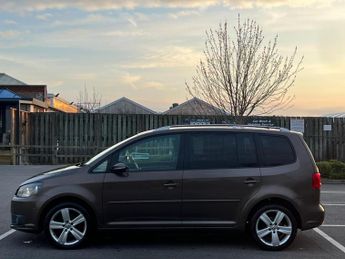 Volkswagen Touran 1.6 TDI SE DSG Euro 5 5dr