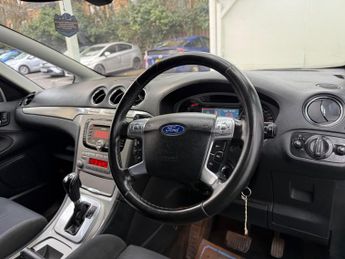 Ford S-Max 2.3 Titanium 5dr