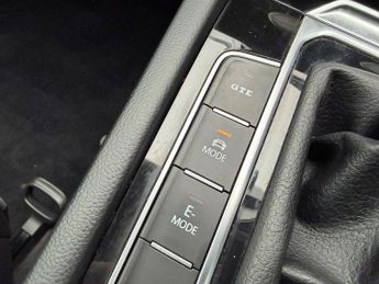 Volkswagen Passat 1.4 TSI GTE DSG Euro 6 (s/s) 5dr
