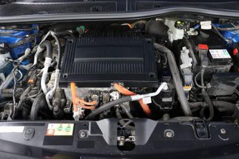 Peugeot E-2008 50kWh Allure Premium Auto 5dr