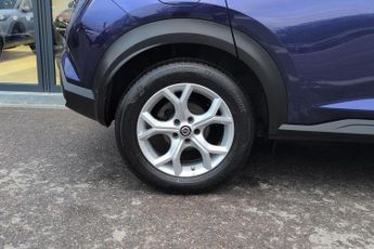 Nissan Juke 1.0 DiG-T 114 N-Connecta 5dr DCT