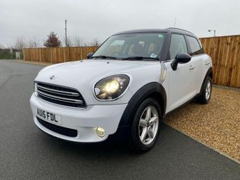 MINI Countryman 2.0 Cooper D SUV 5dr Diesel Auto Euro 6 (112 ps)