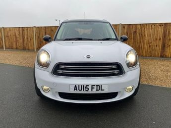 MINI Countryman 2.0 Cooper D SUV 5dr Diesel Auto Euro 6 (112 ps)