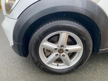 MINI Countryman 2.0 Cooper D SUV 5dr Diesel Auto Euro 6 (112 ps)