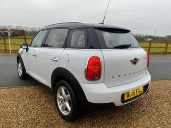 MINI Countryman 2.0 Cooper D SUV 5dr Diesel Auto Euro 6 (112 ps)