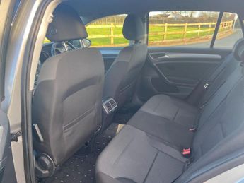 Volkswagen Golf 1.2 TSI BlueMotion Tech S Hatchback 5dr Petrol DSG Euro 5 (s/s) 